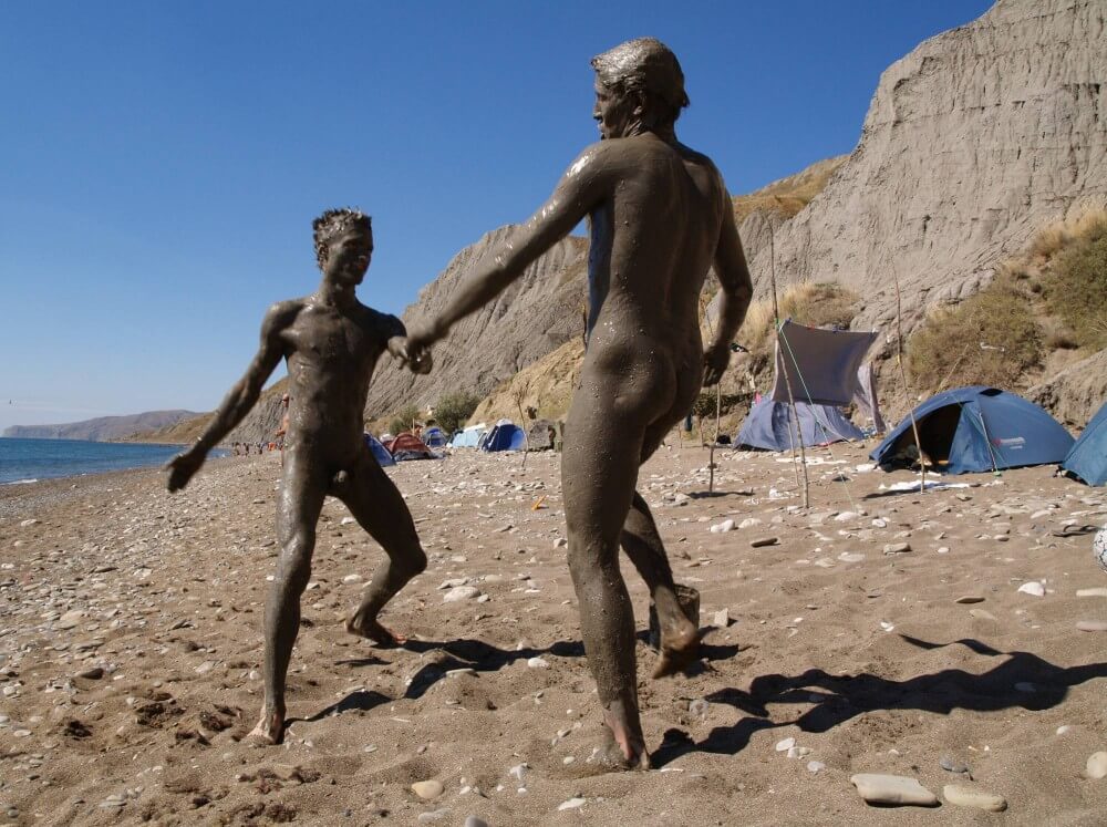Jr Nudist Nude Beach Mud Soldiers photos - The emergence of naturism is linked to the name of Soren Sorensen