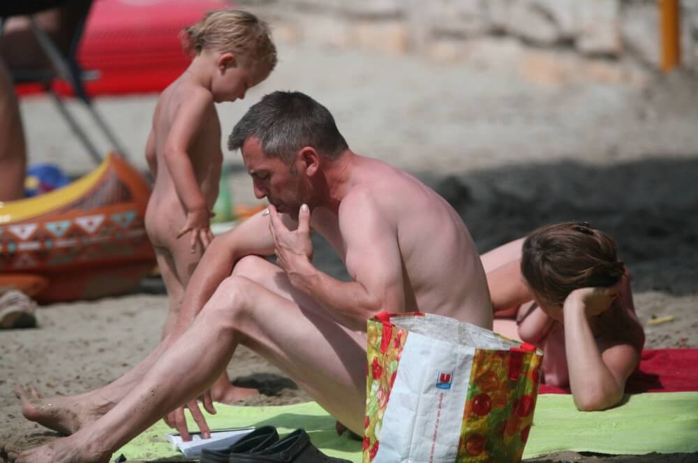 Nude Beach Assortment photos - A spontaneous movement toward nudity