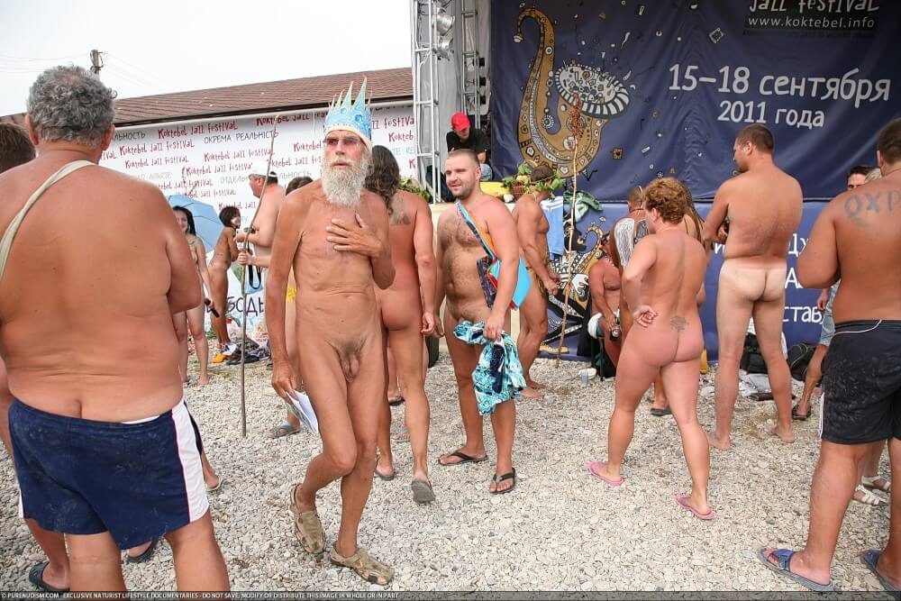 Koktebel Nudism Festival photos - Naturists love sunlight and fresh air