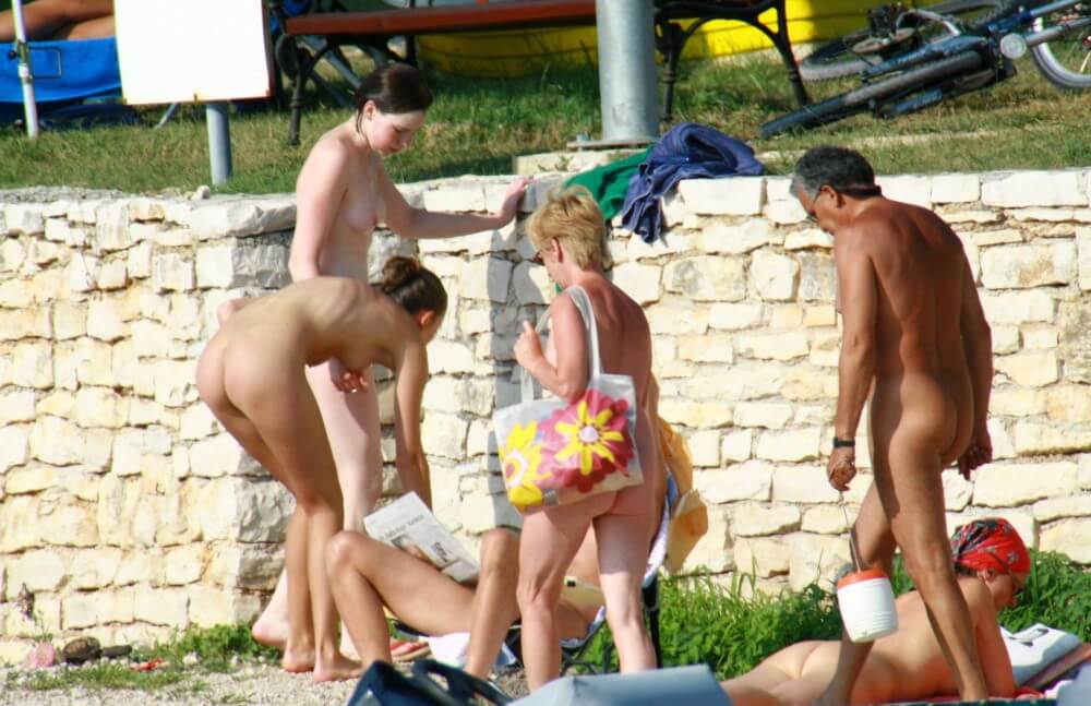 Nude Duet Girls Rail Climb Photo Set - Clothing is a barrier for a nudist