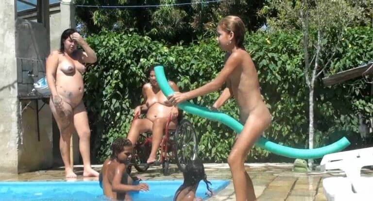 Oceanic Backyard Noon # 1 Full HD - A nudist promotes tolerance and respect for others