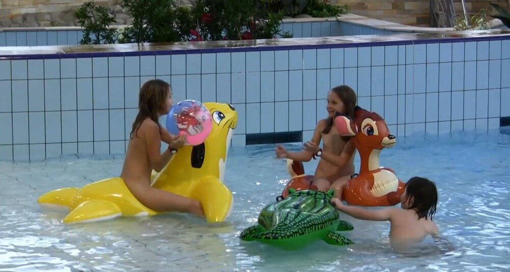 Aqua Extravaganza 1 Full HD - Naturism is about peace and tranquility