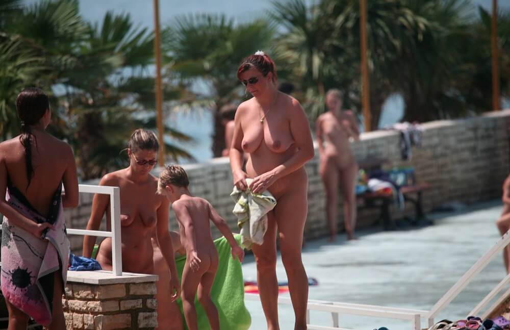 Boardwalk Biking pics - Many naked men and women