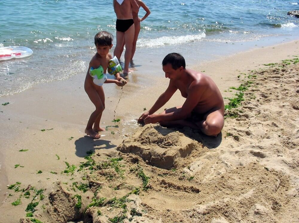 Bulgarian Sandy Paint Over - Nudity as a natural aspect of human life