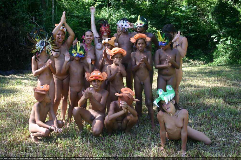 Brazilian Nudists hot gallery 2 - Being yourself is part of nudism