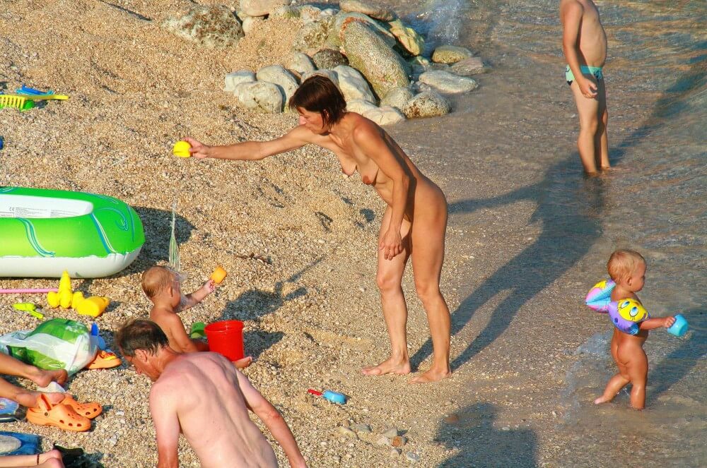 Ula Naturists Beach photo gallery - Living freely and naturally is the dream of naturism and nudism advocates