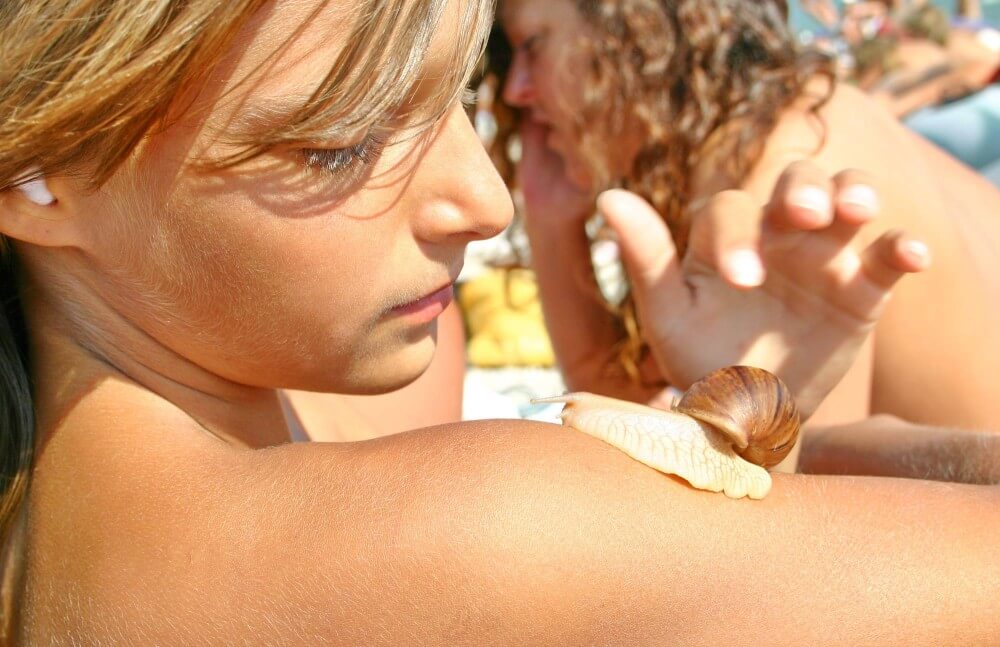 Ulitka Play On the Beach pics - Naturism as a lifestyle and a way to connect with nature