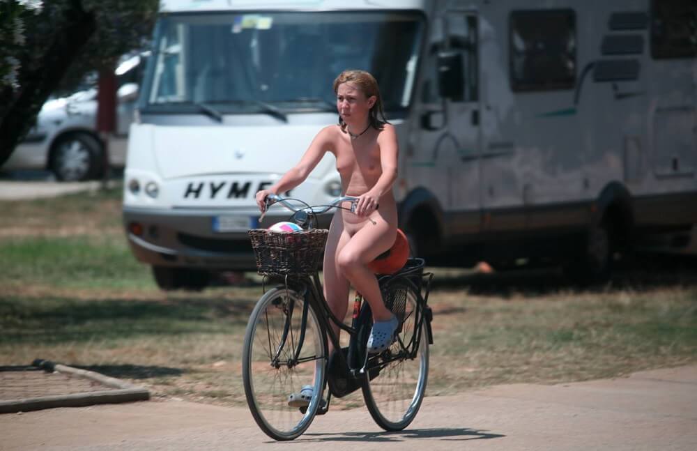 Leaving the Outdoor Site pics - A slight inclination toward nudism
