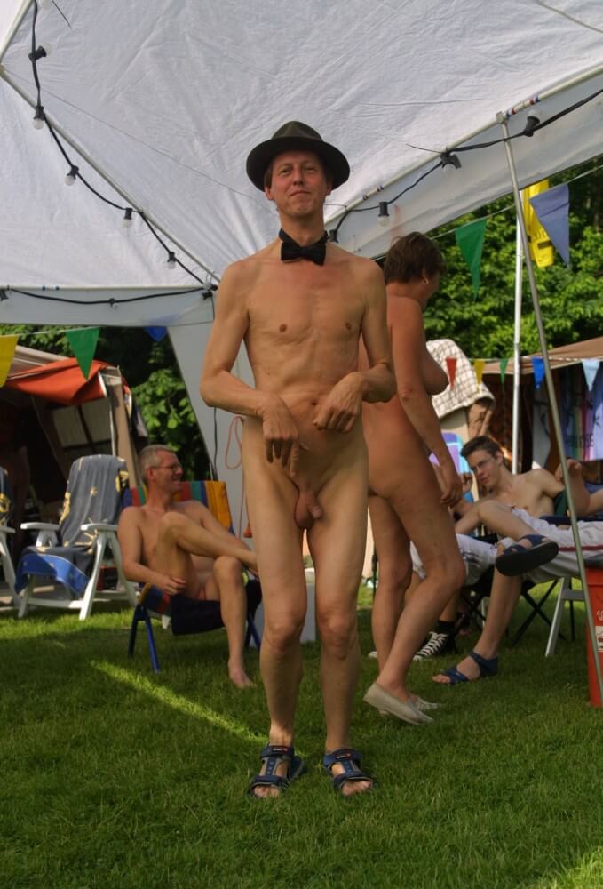 Holland Show and Relaxation - A nudist promotes tolerance and respect for others