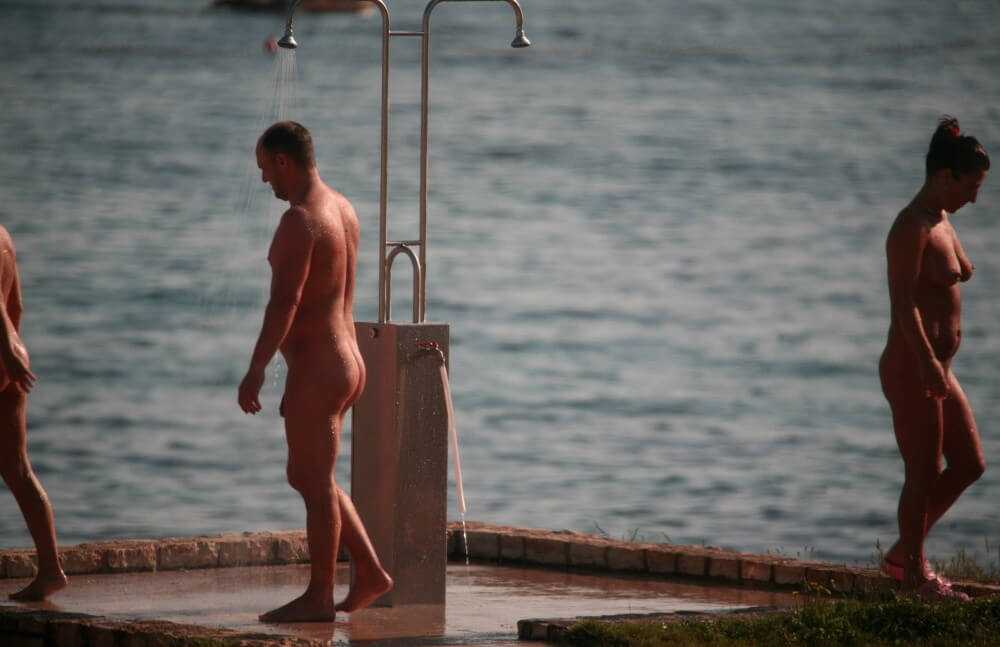 Naturist Shower at Dusk pics - I attended a nudist gathering
