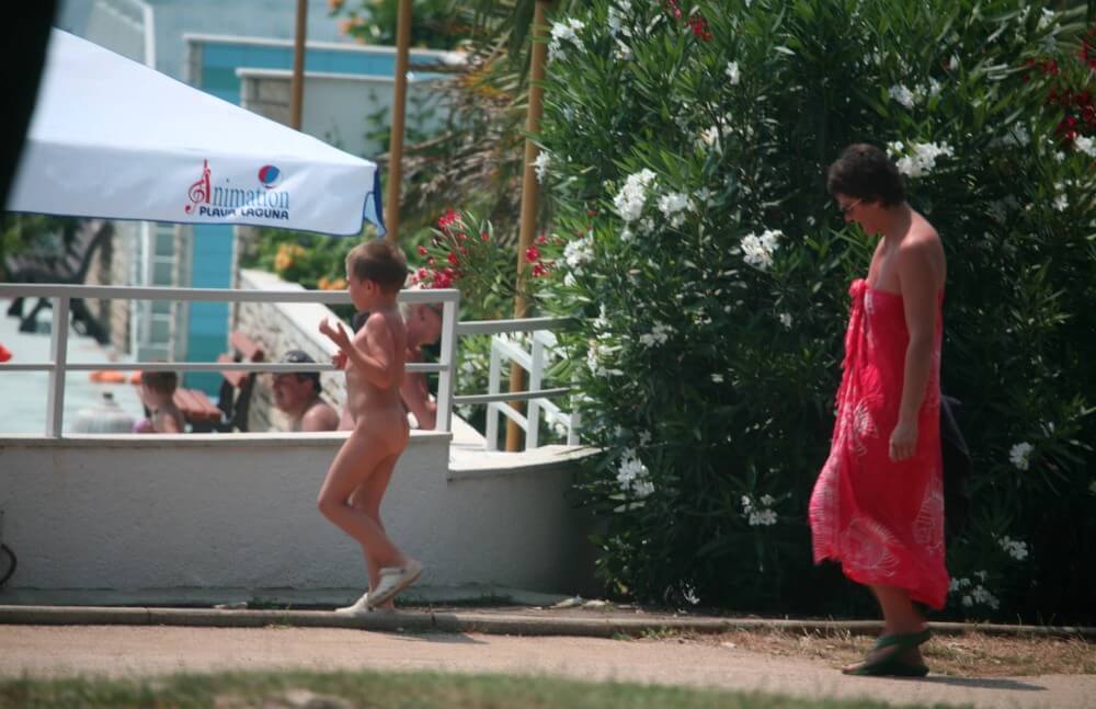 Naturist Pool Walkaround pics - True nudism began here