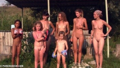 Coastral Paradise Full HD - Nudism helps you get rid of insecurities and clothes