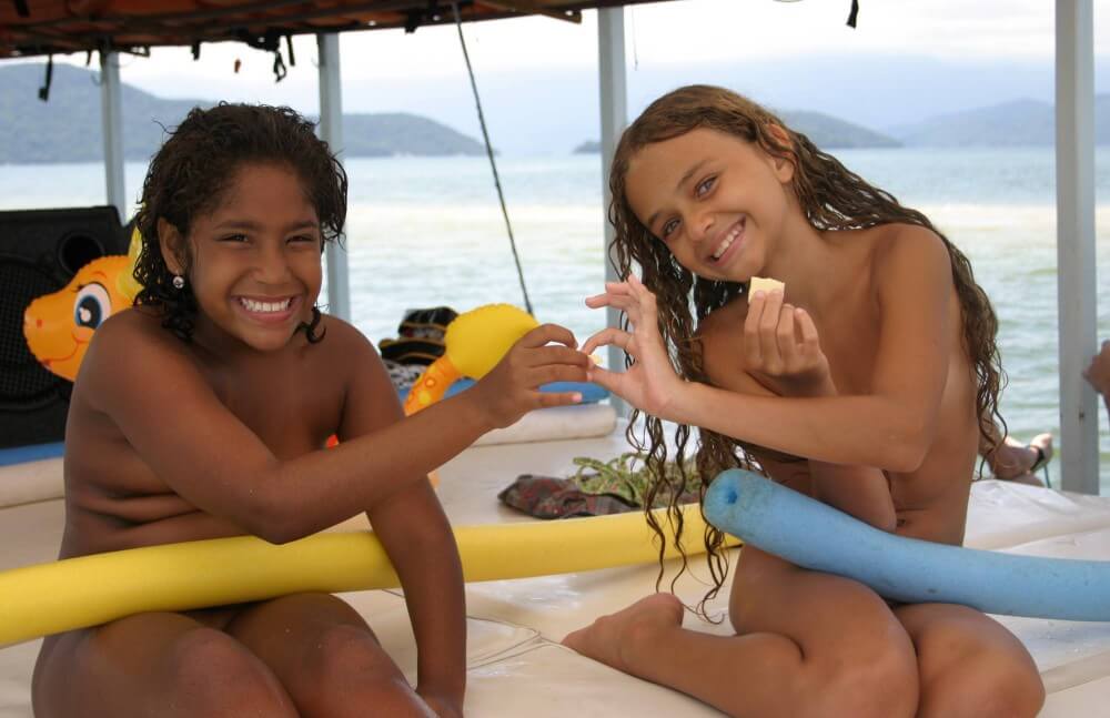 Brazilian Boating Girlfriend pics - The benefits of naturist vacations