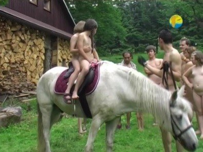 Naturist Freedom: In the Sun - What is naturist tourism