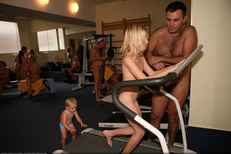 Record room naturists photos - Differences between nudists and naturists