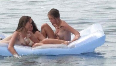 Body Art Nudist Beach 2 video Full HD - For those who want to officially become nudists