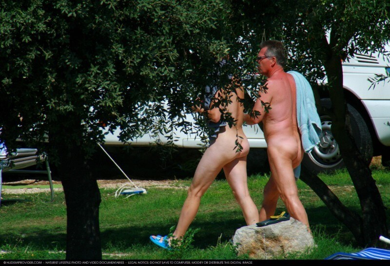 A Quick Swim In The Lake-Avilia Big gallery - A love of the sun and fresh air are important values for those who practice naturism and nudism