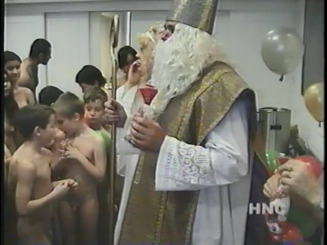 Helios Natura: Grandmas Christmas Party - Types of recreation in nudist destinations