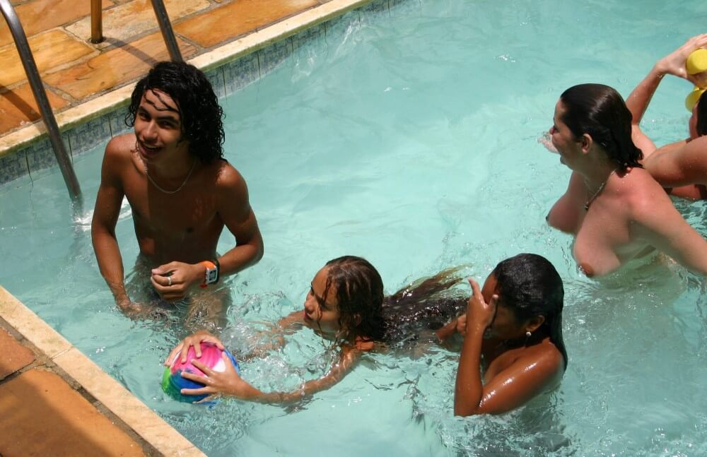 Brazilian Near Pool Profile pics - The foundations of naturist philosophy
