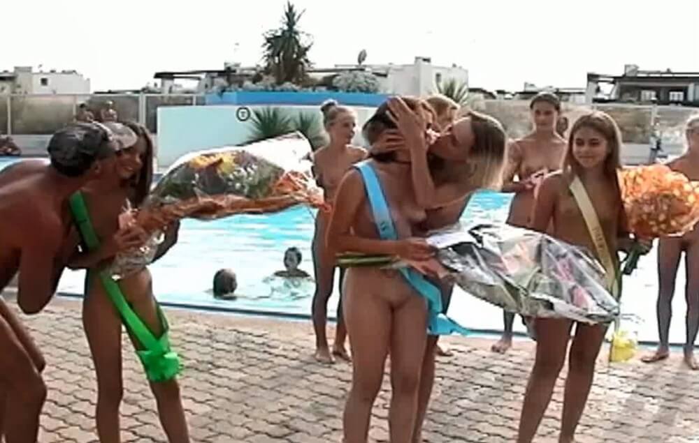 Nudist girls beauty contest video France - Sunat Natplus HD - Nudity in nudism is a form of honesty with oneself